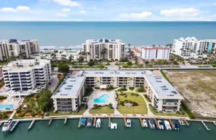 3200 GULF SHORE BLVD 407, NAPLES, FL, 34..., Naples, FL 34103