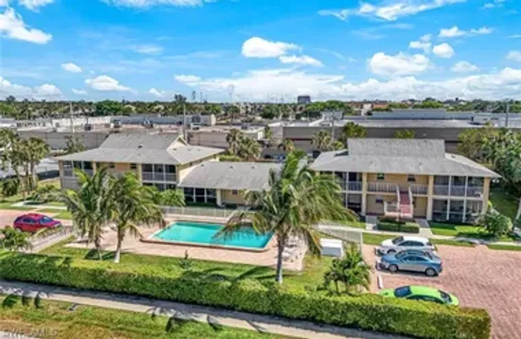 2000 ALAMANDA DR 206, NAPLES, FL, 34102, Naples, FL 34102