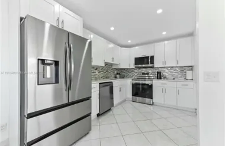 528 BURGUNDY K K, DELRAY BEACH, FL, 3348..., Delray Beach, FL 33484