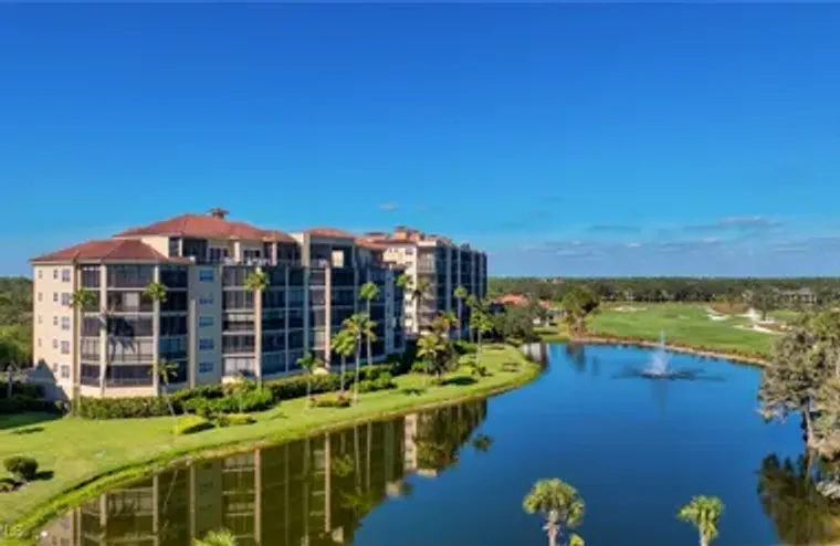 570 EL CAMINO REAL APT 2104, NAPLES, FL,..., Naples, FL 34119