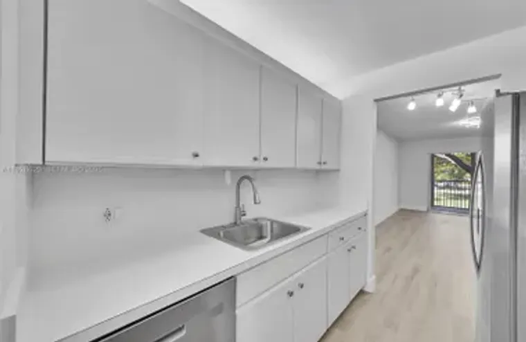 1200 SW 124TH TER 207O, PEMBROKE PINES, ..., Pembroke Pines, FL 33027