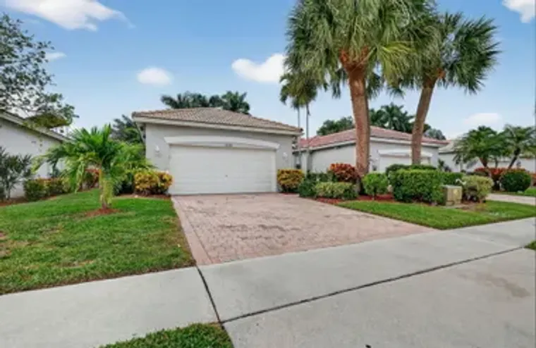 10564 ROYAL CARIBBEAN CIR, BOYNTON BEACH..., Boynton Beach, FL 33437