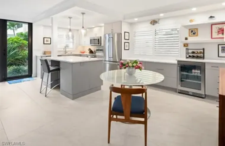 3000 GULF SHORE BLVD 106, NAPLES, FL, 34..., Naples, FL 34103