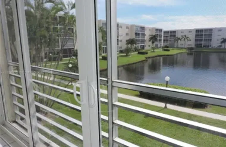 324 SE 10TH ST 207, DANIA BEACH, FL, 330..., Dania Beach, FL 33004