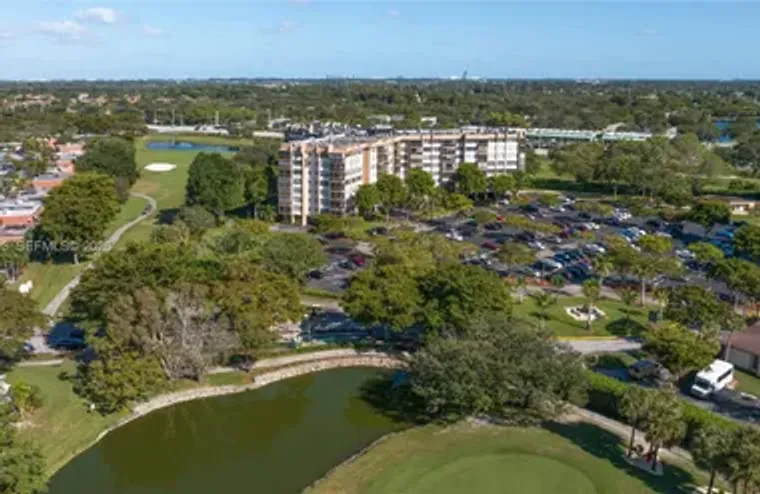 1400 SAINT CHARLES PL 207, PEMBROKE PINE..., Pembroke Pines, FL 33026