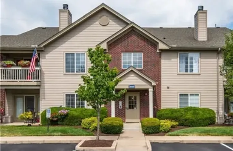 2000 WATERSTONE BLVD 207, MIAMISBURG, OH..., Miamisburg, OH 45342