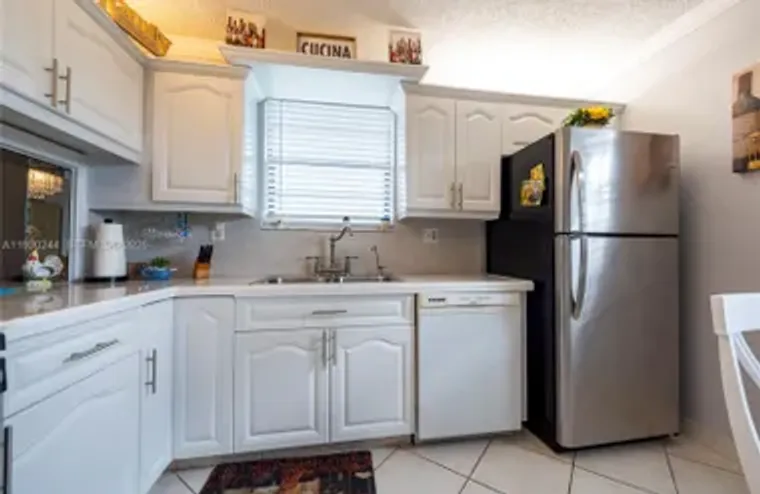 4940 E SABAL PALM BLVD 414, TAMARAC, FL,..., Tamarac, FL 33319