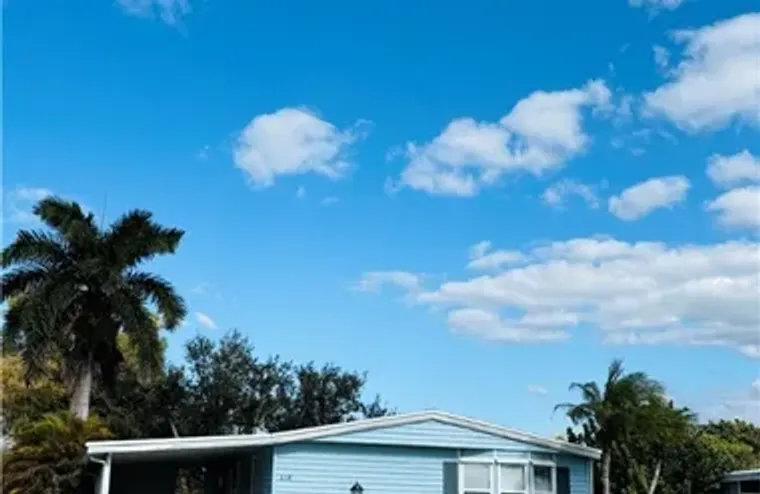 618 CHARLEMAGNE BLVD, NAPLES, FL, 34112, Naples, FL 34112