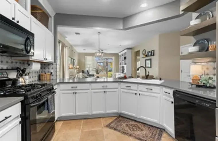 113 HONEY CREEK TRL, GEORGETOWN, TX, 786..., Georgetown, TX 78633