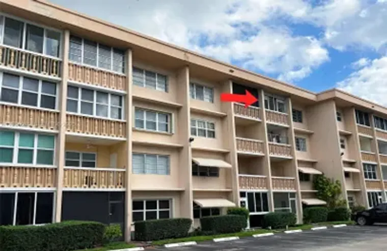 410 SE 2ND ST APT 406, HALLANDALE BEACH,..., Hallandale Beach, FL 33009