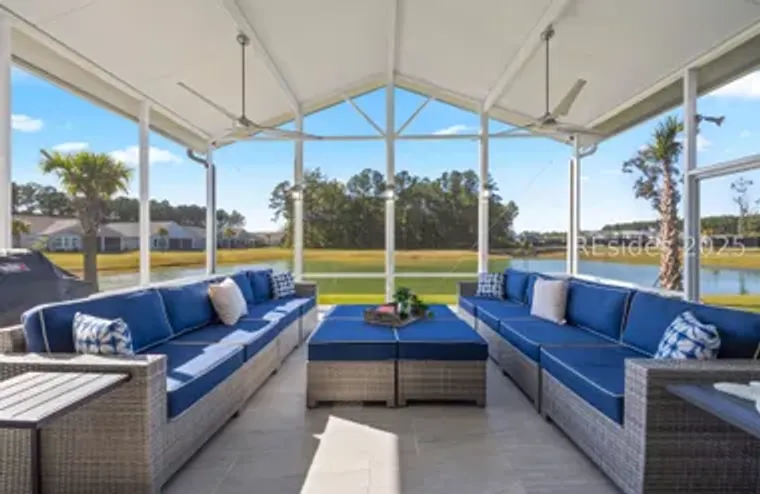 46 CAROLINA OAKS AVE, BLUFFTON, SC, 2990..., Bluffton, SC 29909