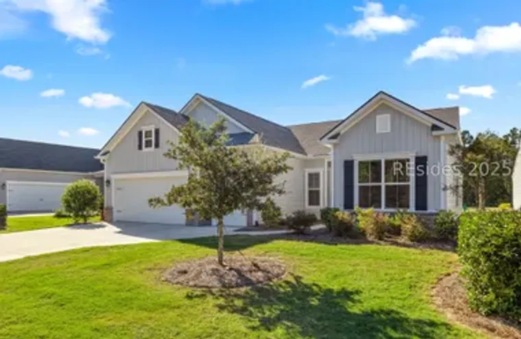 46 CAROLINA OAKS AVE, BLUFFTON, SC, 2990..., Bluffton, SC 29909