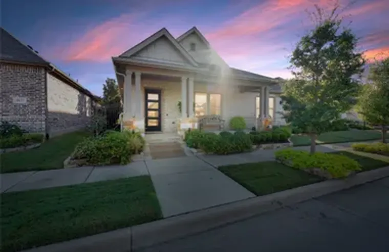 4825 BEAVER CREEK DR, ARLINGTON, TX, 760..., Arlington, TX 76005