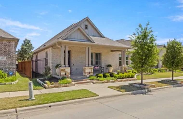 4825 BEAVER CREEK DR, ARLINGTON, TX, 760..., Arlington, TX 76005