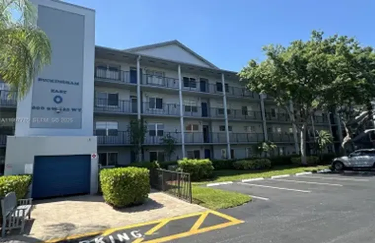 800 SW 125TH WAY 311O, PEMBROKE PINES, F..., Pembroke Pines, FL 33027