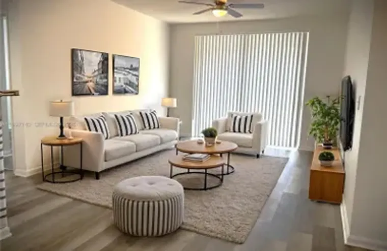 8050 N NOB HILL RD 105, TAMARAC, FL, 333..., Tamarac, FL 33321