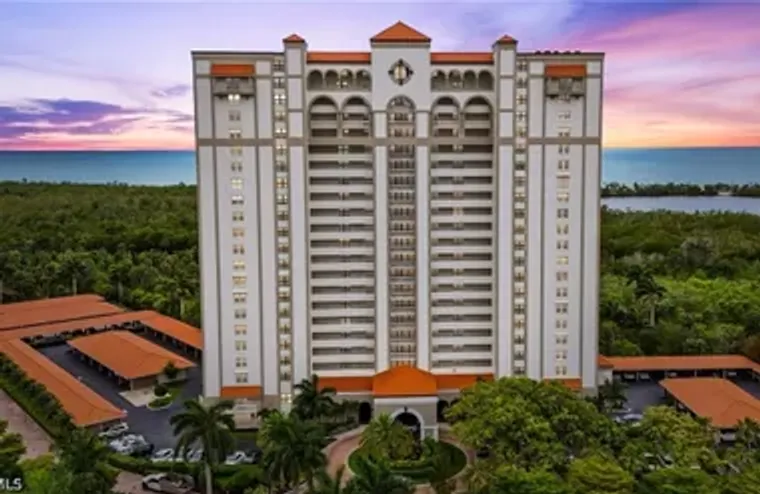 6585 NICHOLAS BLVD 902, NAPLES, FL, 3410..., Naples, FL 34108