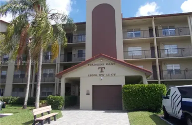 13001 SW 15TH CT 408T, PEMBROKE PINES, F..., Pembroke Pines, FL 33027