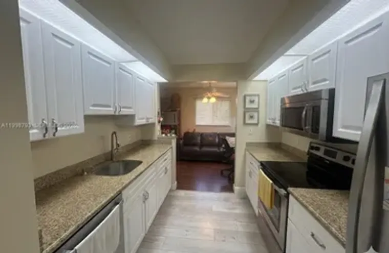 1600 SW 127TH WAY 101C, PEMBROKE PINES, ..., Pembroke Pines, FL 33027