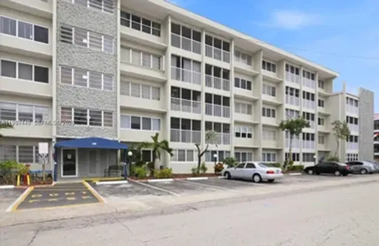 330 SE 2ND ST 405F, HALLANDALE BEACH, FL..., Hallandale Beach, FL 33009