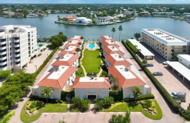 3070 GULF SHORE BLVD 209, NAPLES, FL, 34..., Naples, FL 34103