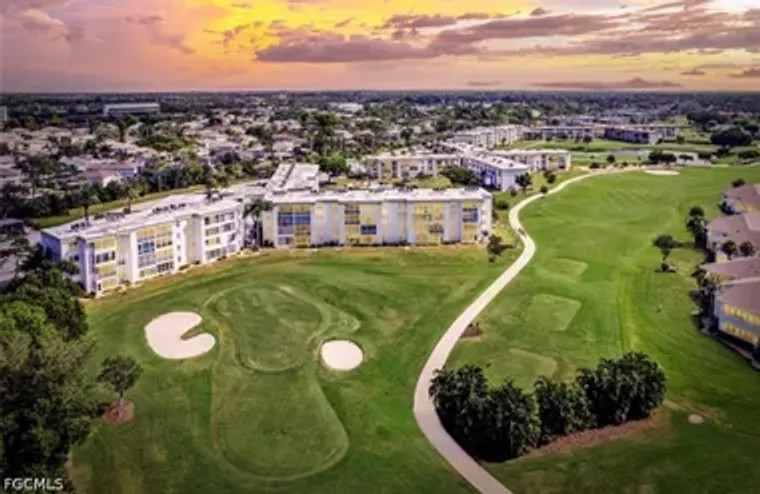 1580 PINE VALLEY DR 217, FORT MYERS, FL,..., Fort Myers, FL 33907