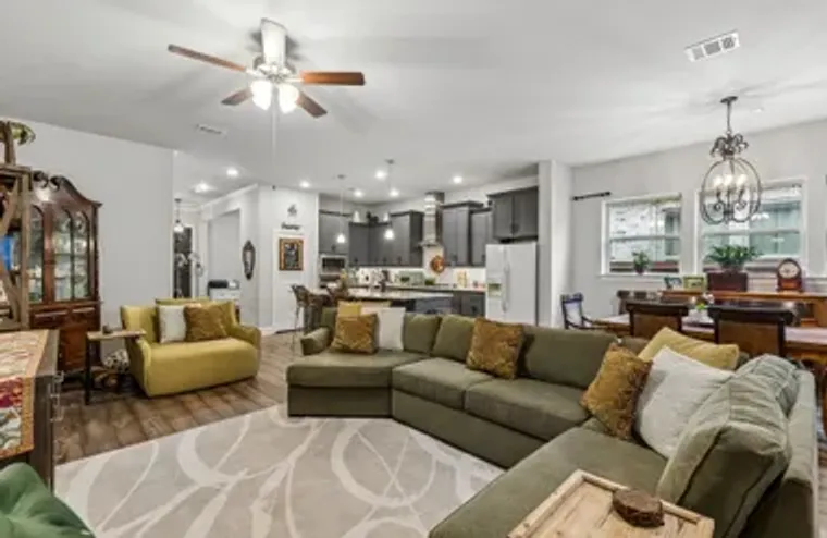 4717 BEAVER CREEK DR, ARLINGTON, TX, 760..., Arlington, TX 76005