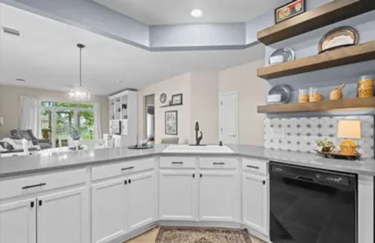 113 HONEY CREEK TRL, GEORGETOWN, TX, 786..., Georgetown, TX 78633