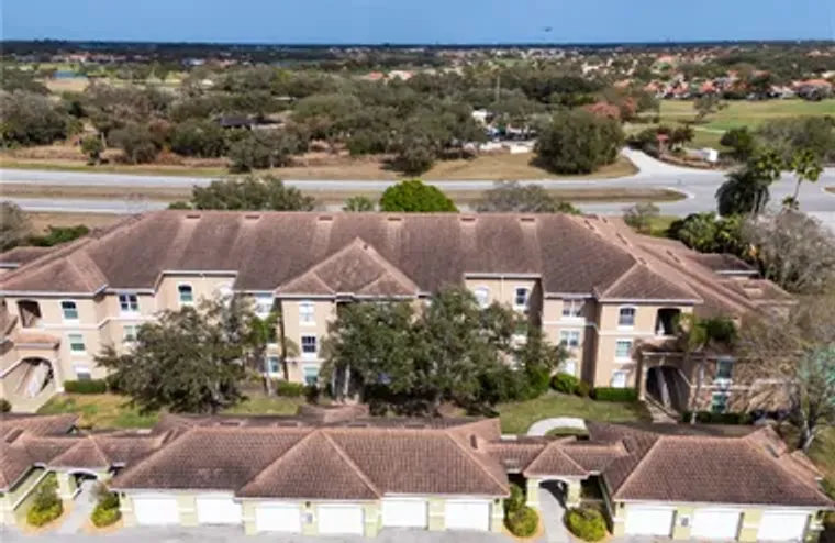 5095 FAIRWAYS CIR 107, VERO BEACH, FL, 3..., Vero Beach, FL 32967