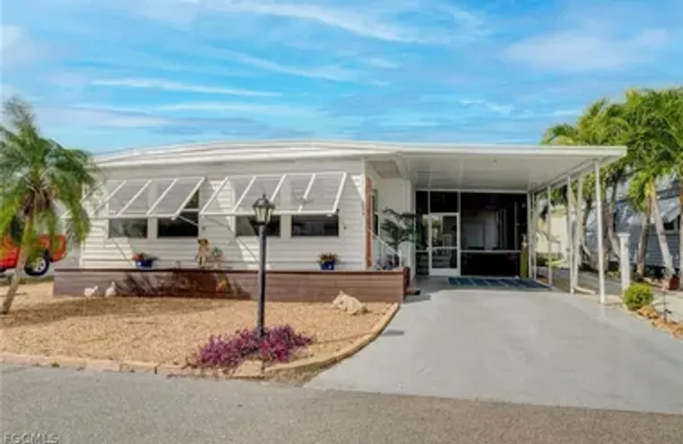 5554 SIR WALTER WAY, NORTH FORT MYERS, F..., North Fort Myers, FL 33917