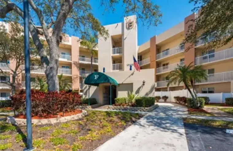 9539 WELDON CIR F214, TAMARAC, FL, 33321, Tamarac, FL 33321