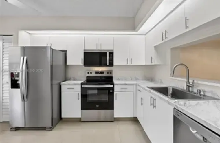 701 SW 142ND AVE 113S, PEMBROKE PINES, F..., Pembroke Pines, FL 33027