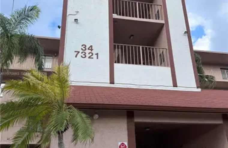 7321 AMBERLY LN 302, DELRAY BEACH, FL, 3..., Delray Beach, FL 33446