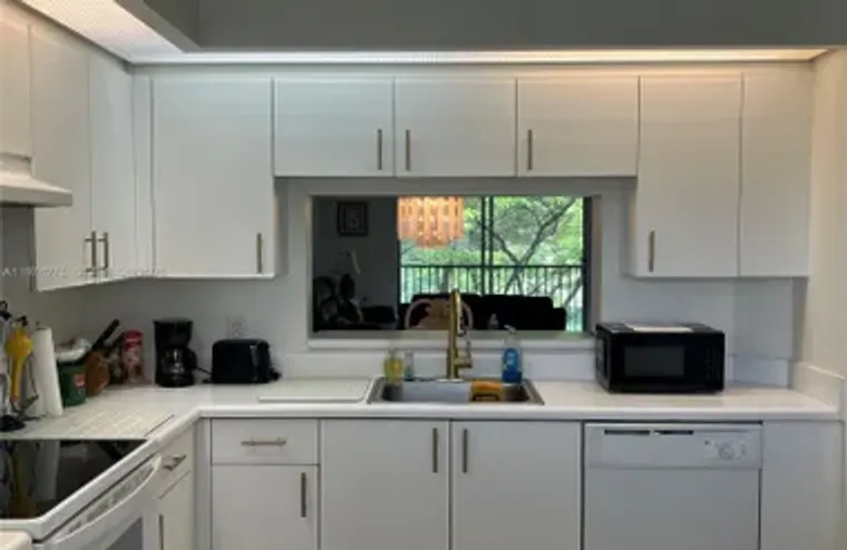 13105 SW 16TH CT 313L, PEMBROKE PINES, F..., Pembroke Pines, FL 33027