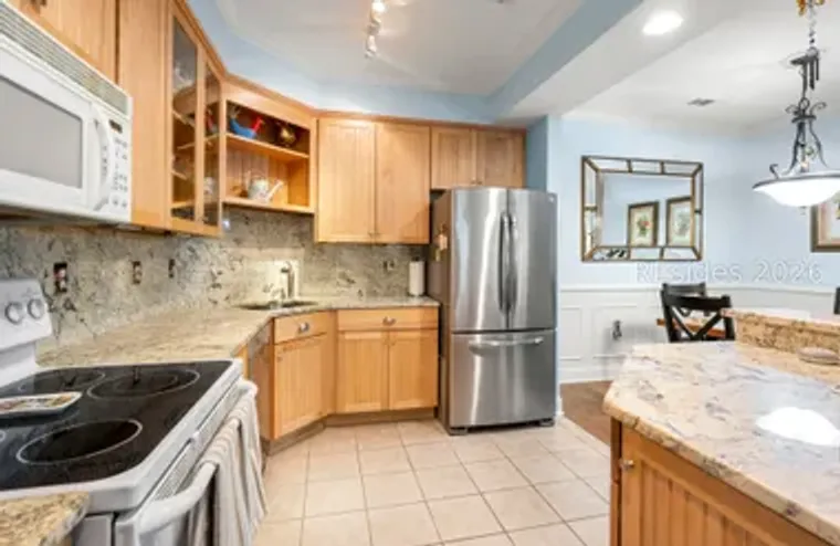 380 MARSHLAND RD J14, HILTON HEAD ISLAND..., Hilton Head Island, SC 29926