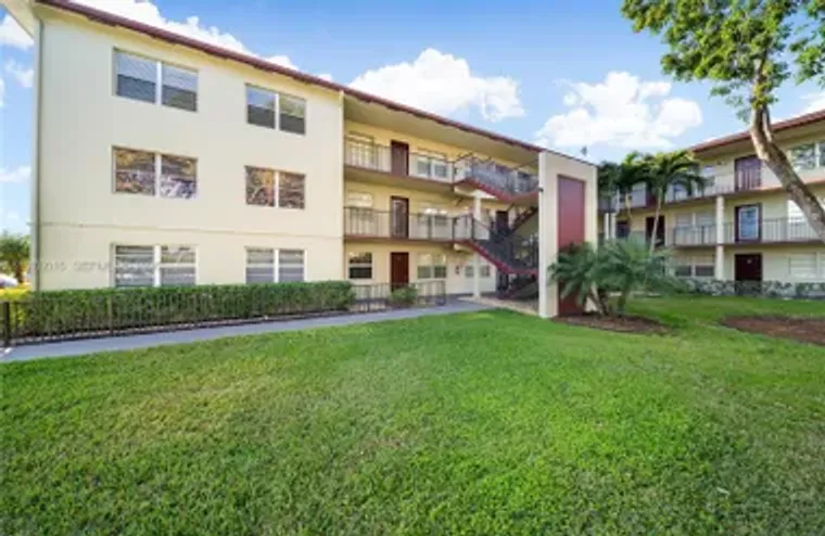 13455 SW 3RD ST 302S, PEMBROKE PINES, FL..., Pembroke Pines, FL 33027