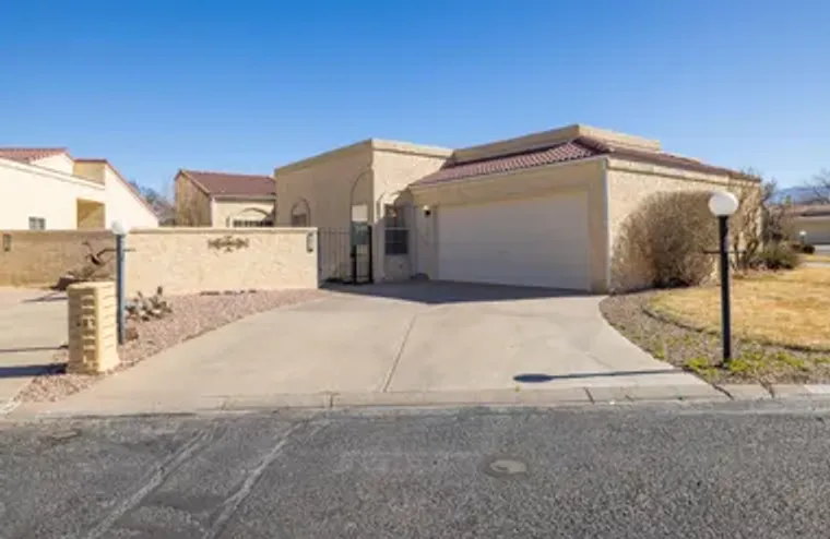 570 EASTLAKE DR, RIO RANCHO, NM, 87124, Rio Rancho, NM 87124