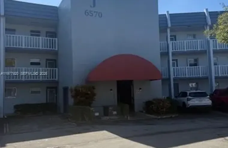 6570 ROYAL PALM BLVD 215J, MARGATE, FL, ..., Margate, FL 33063