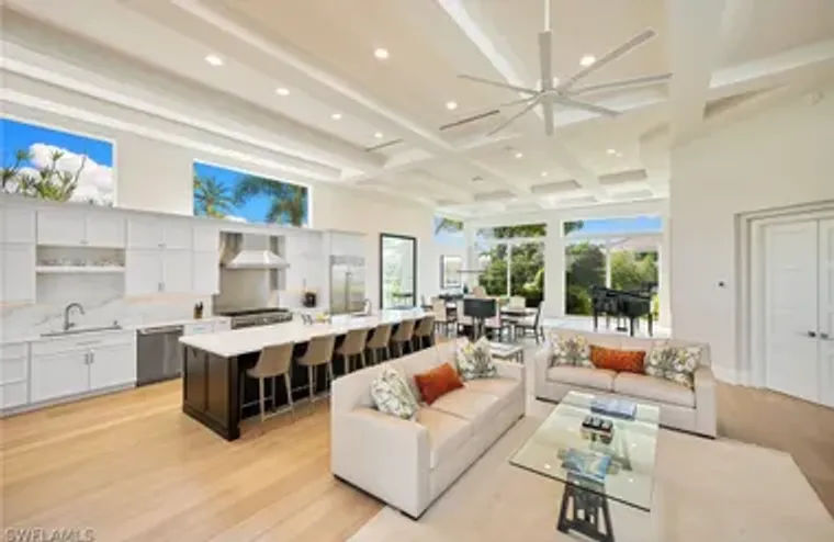 7963 GRAND BAY DR 11, NAPLES, FL, 34108, Naples, FL 34108