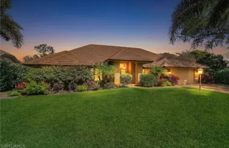 811 PITCH APPLE LN, NAPLES, FL, 34108, Naples, FL 34108