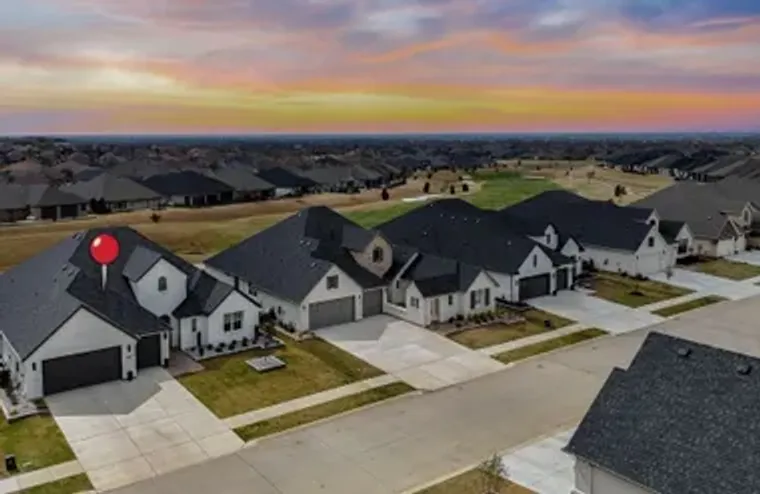 10817 DRINKWATER DR, DENTON, TX, 76207, Denton, TX 76207