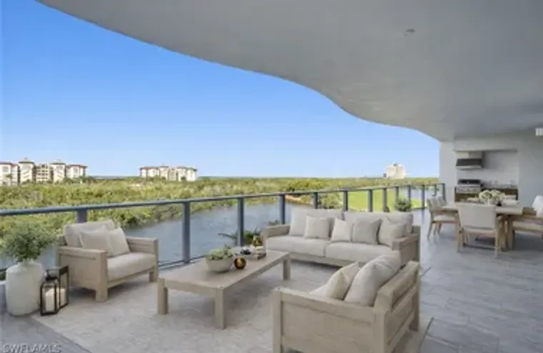 4810 PELICAN COLONY 404, BONITA SPRINGS,..., Bonita Springs, FL 34134