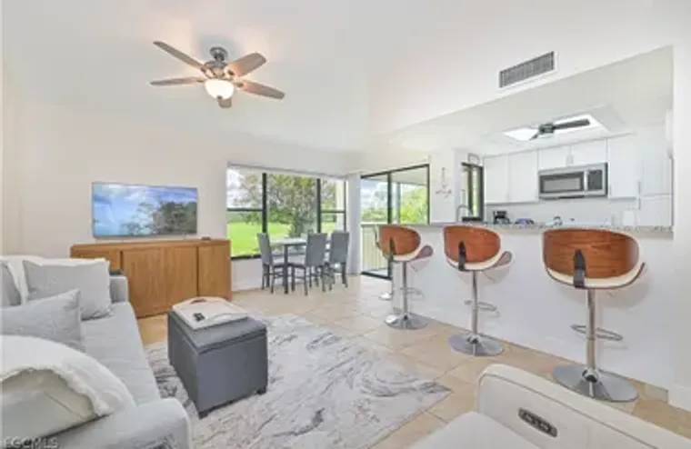 5530 TRAILWINDS DR 726, FORT MYERS, FL, ..., Fort Myers, FL 33907