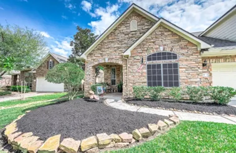 38 E ROYAL MEWS, CONROE, TX, 77384, Conroe, TX 77384