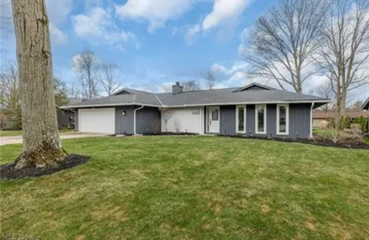 10810 GATE POST RD, STRONGSVILLE, OH, 44..., Strongsville, OH 44149