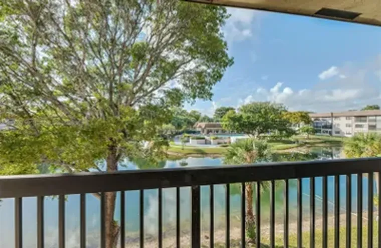 4955 E SABAL PALM BLVD 305, TAMARAC, FL,..., Tamarac, FL 33319