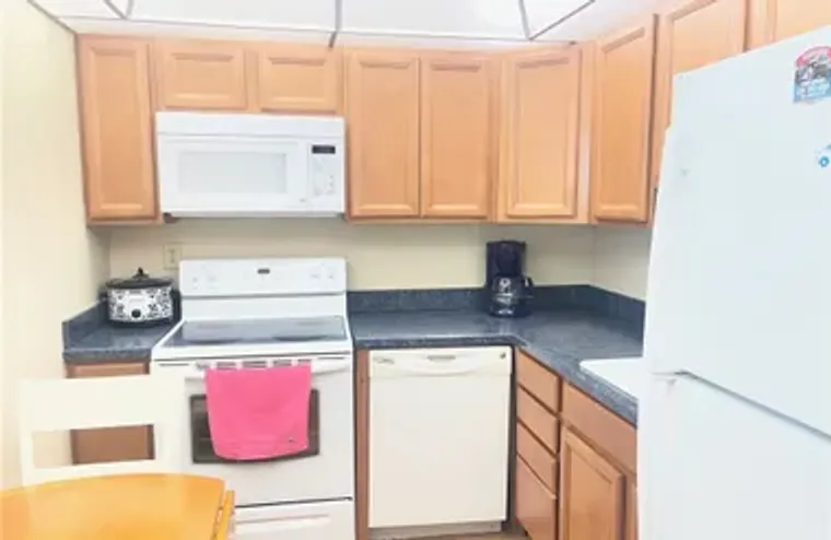 6220 AUGUSTA DR 301, FORT MYERS, FL, 339..., Fort Myers, FL 33907