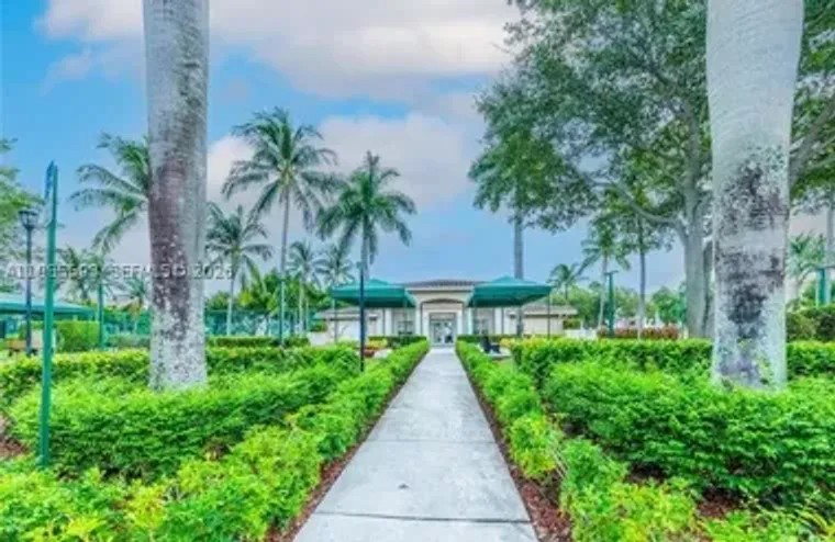9599 WELDON CIR A203, TAMARAC, FL, 33321, Tamarac, FL 33321