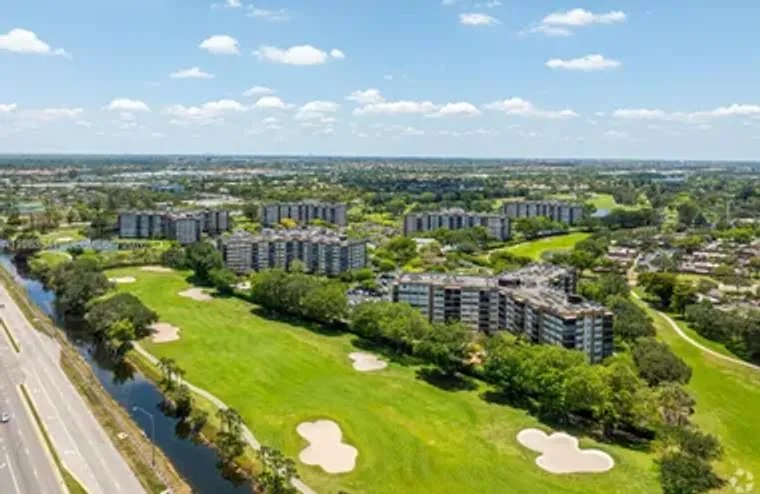 1000 SAINT CHARLES PL 519, PEMBROKE PINE..., Pembroke Pines, FL 33026