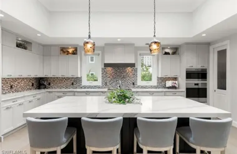 5949 CHANTECLAIR DR 8, NAPLES, FL, 34108, Naples, FL 34108